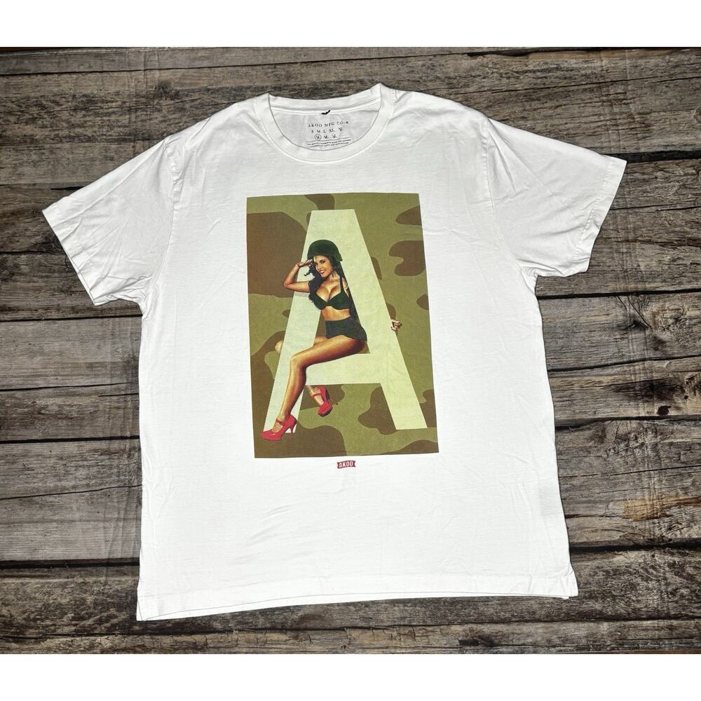 AKOO Pin Up Girl “Trust Nothing With Teeth” T Shirt Mens Size 3XL